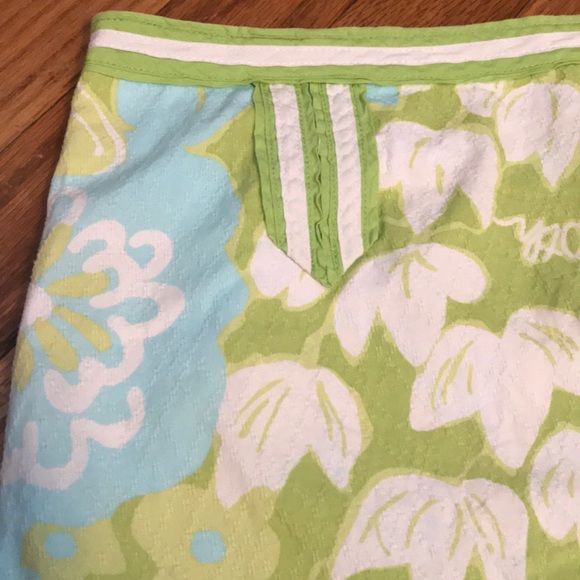 Lilly Pulitzer Green Floral Skort - Picture 2 of 6
